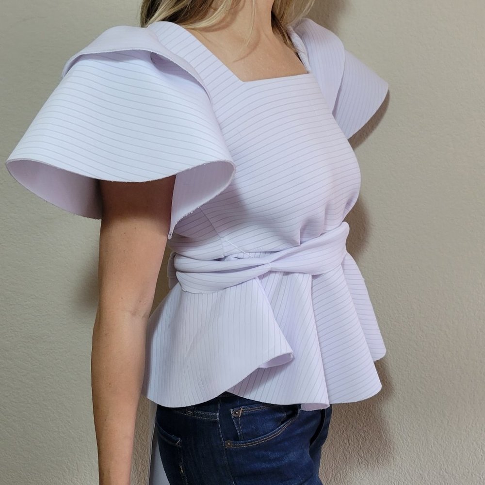 Shein White Top XS Stripe Short Sleeve Avant Garde Peplum Foam Womens - Picture 2 of 8